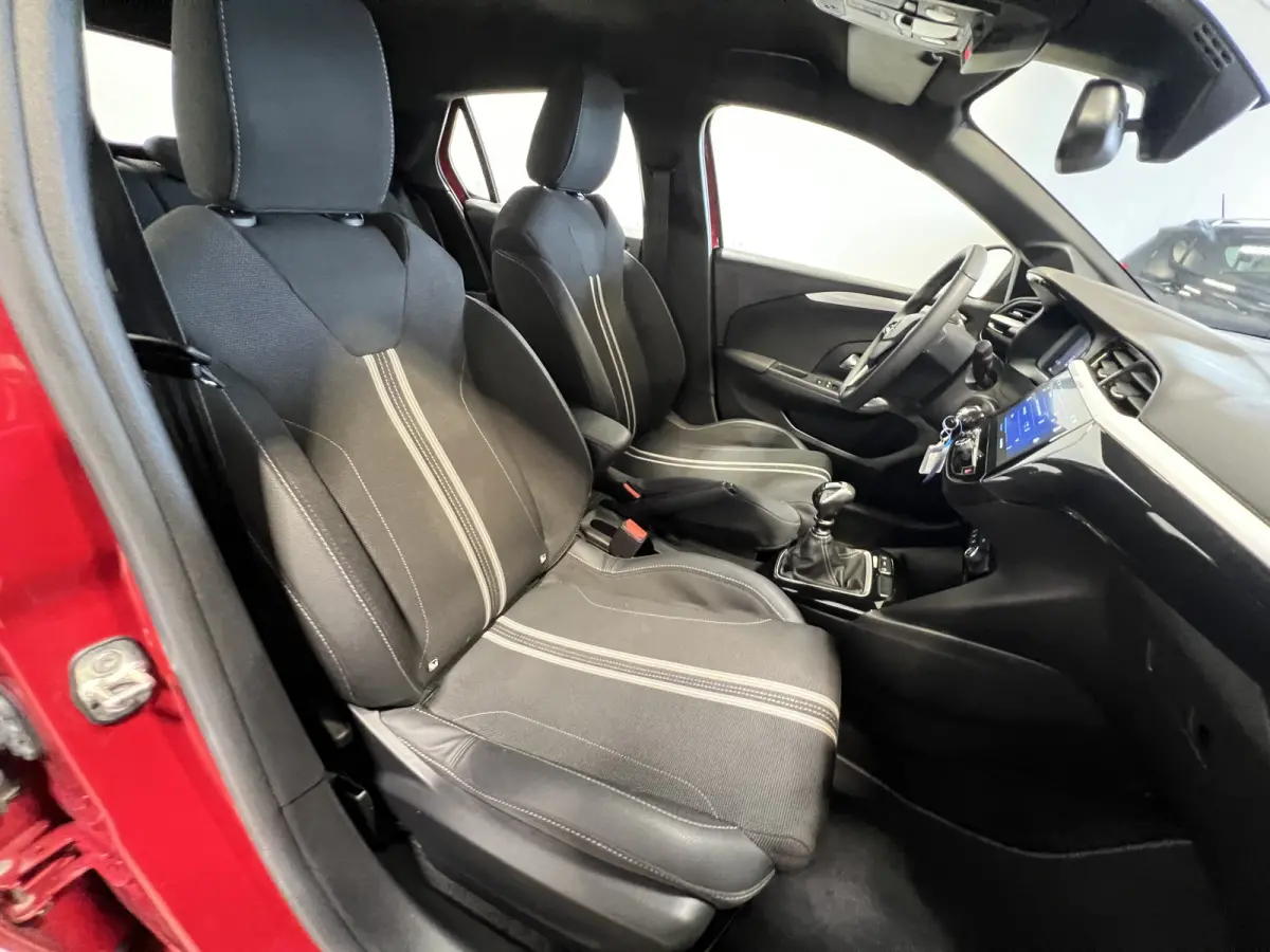 1.2 Turbo GS-Line | Android/Apple Carplay | LED | PDC V+A | Achteruitrijcamera | Cruise Control | Airco | LMV 16'' | BLIS