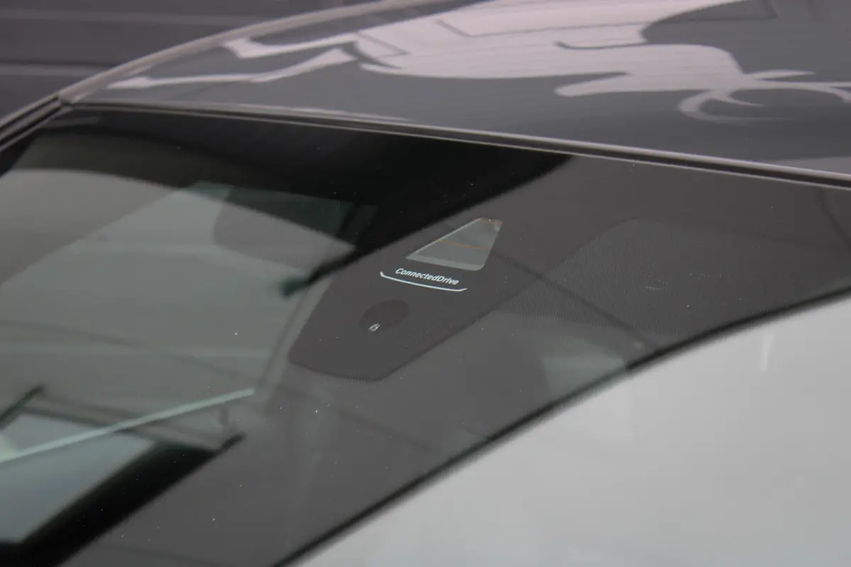330i High Executive Edition M-sport / Dravit Grau / Head-up / 19'' Breyton / Elek. Trekhaak