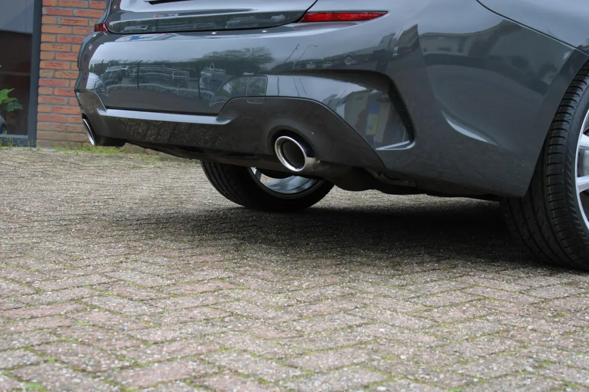 330i High Executive Edition M-sport / Dravit Grau / Head-up / 19'' Breyton / Elek. Trekhaak