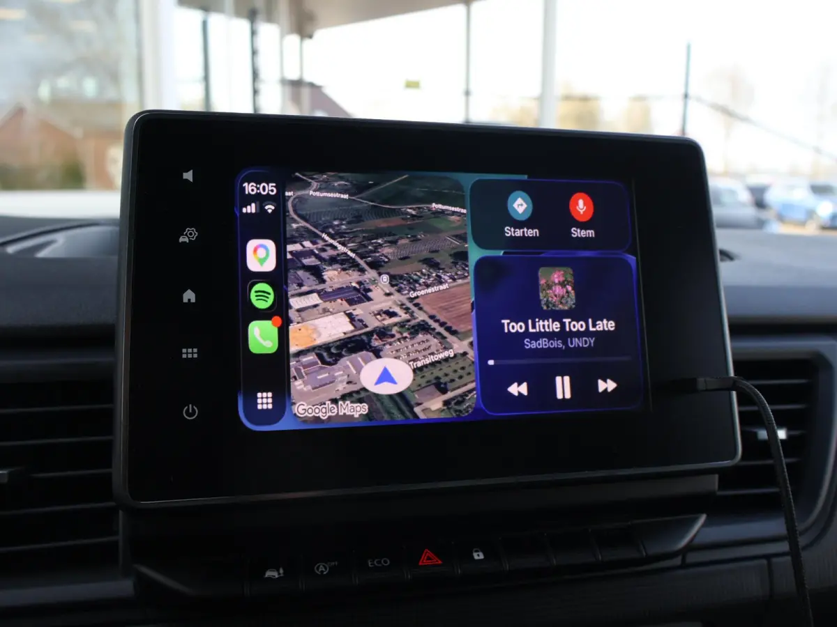2.0 dCi 130 T30 WORK EDITION + APPLE CARPLAY | LED | CRUISE | CLIMATE CONTROL
