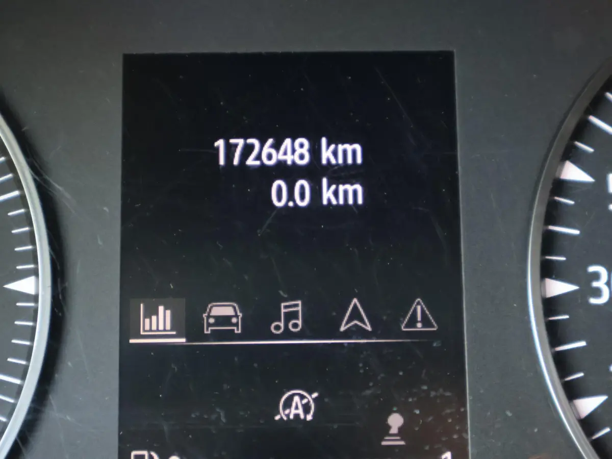 2.0 dCi 130 T30 WORK EDITION + APPLE CARPLAY | LED | CRUISE | CLIMATE CONTROL