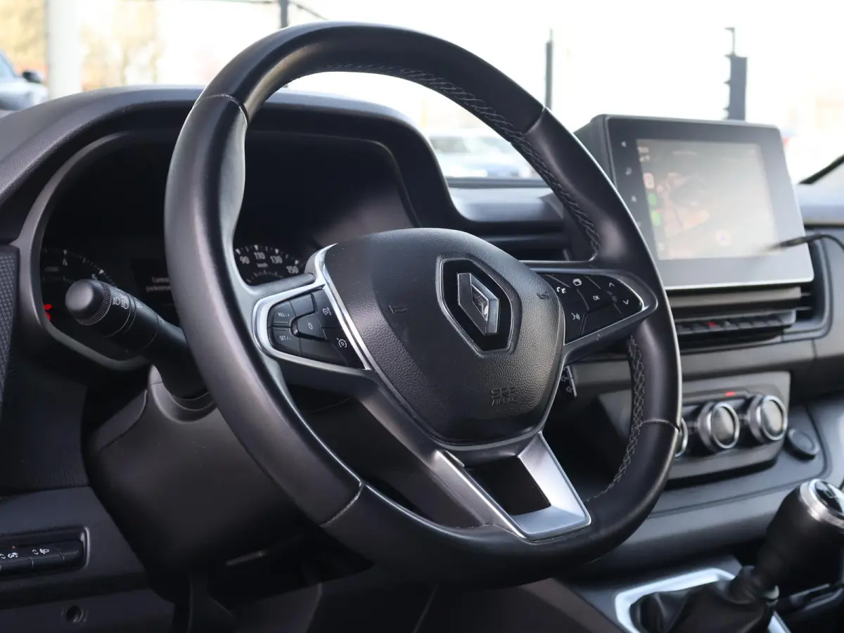 2.0 dCi 130 T30 WORK EDITION + APPLE CARPLAY | LED | CRUISE | CLIMATE CONTROL
