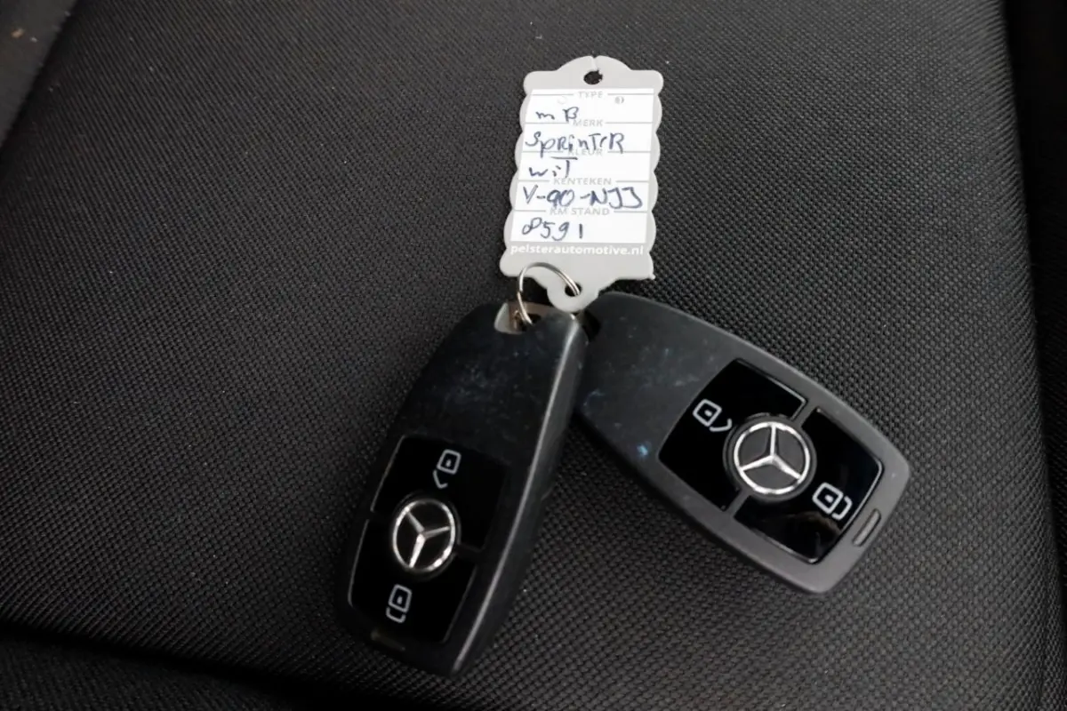 316 CDI 163pk 7G Automaat L2H1 D.C. 4x4 ZG3 Airco/Navi/Camera 12-2021