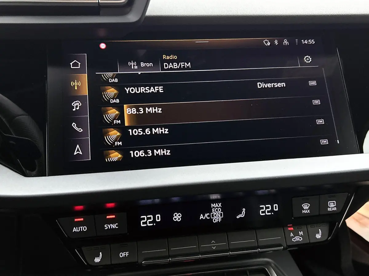 40 TFSI e S edition 204 PK | S-line | Automaat | Navigatie | Cruise Control | Apple Carplay | Android Auto | Lichtmetalen velgen |