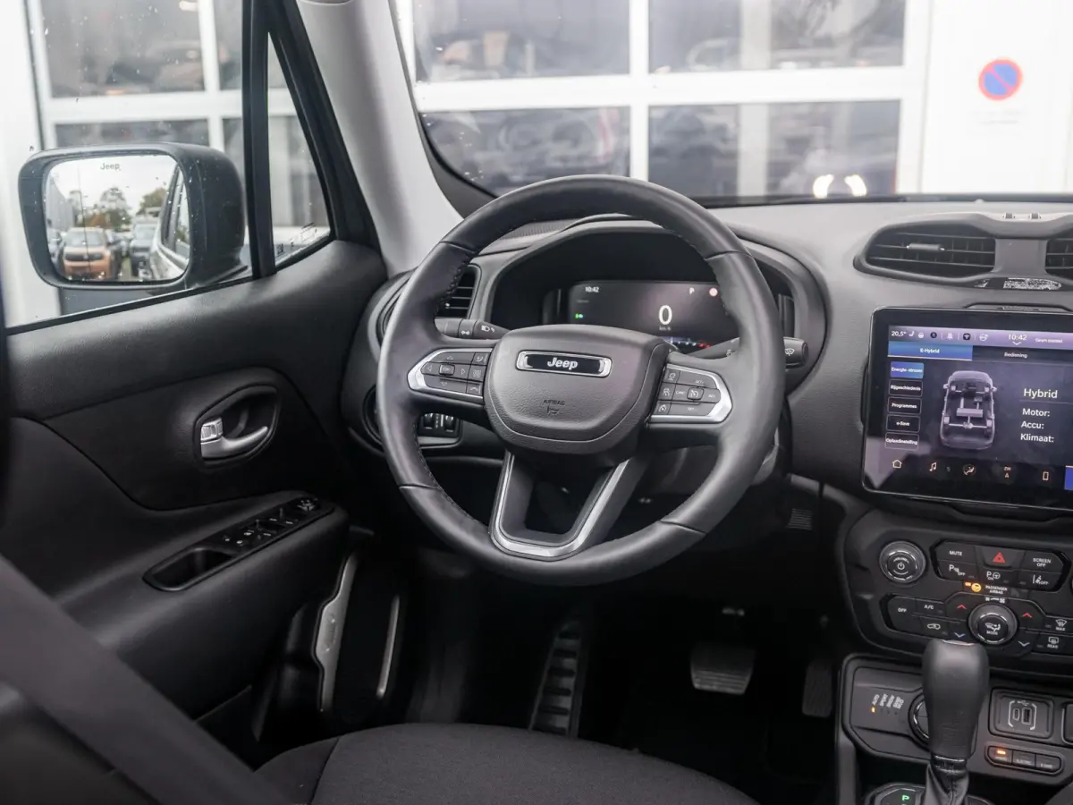 4xe 240 Plug-in Hybrid Electric The North Star | Teck Pack | Winter Pack | Navi