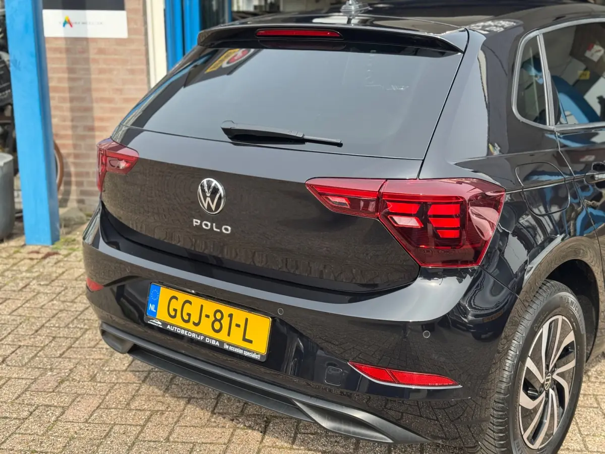 1.0 TSI Life Edition 2024 AIRCO CARPLAY BTW!