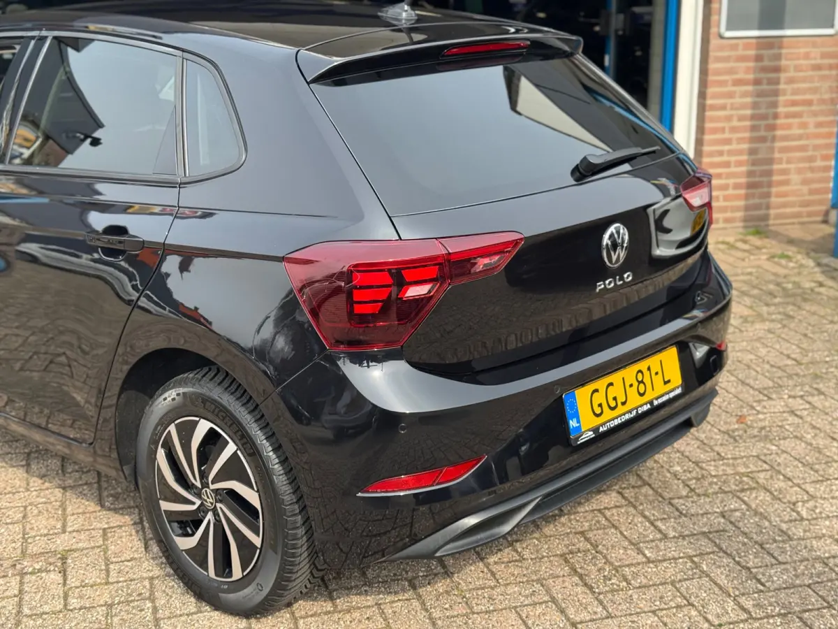 1.0 TSI Life Edition 2024 AIRCO CARPLAY BTW!