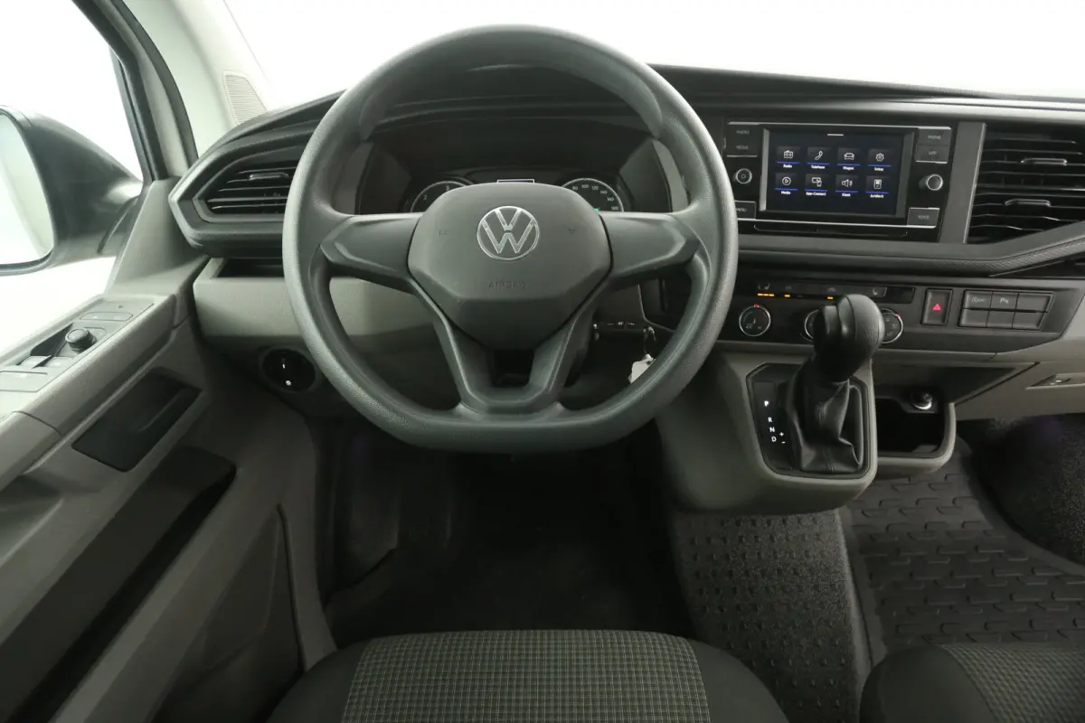 2.0 TDI L2H1 150PK | Aut. | Airco | Cruise | Carplay | 3 Zits | Parkeersens. | Trekhaak