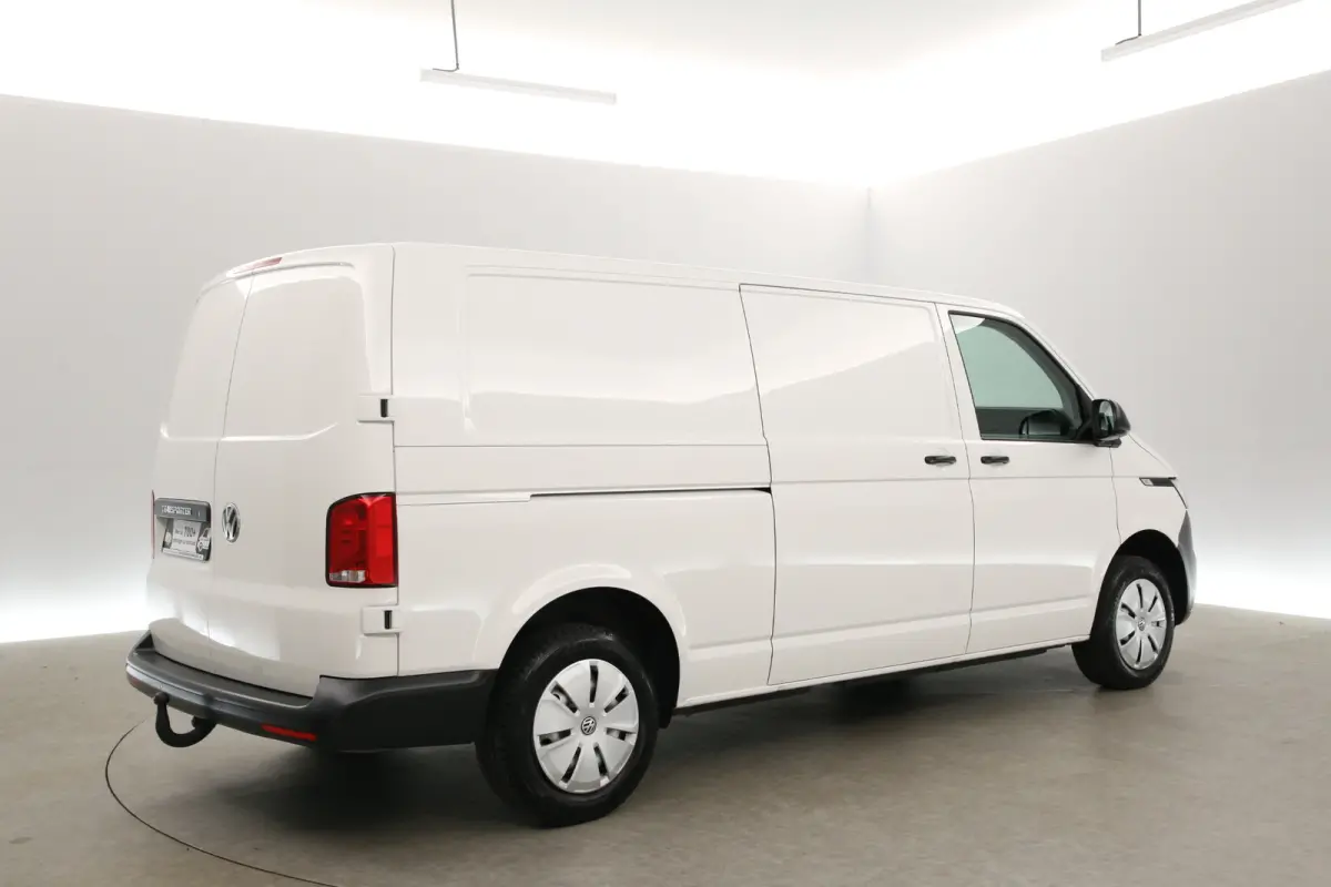2.0 TDI L2H1 150PK | Aut. | Airco | Cruise | Carplay | 3 Zits | Parkeersens. | Trekhaak