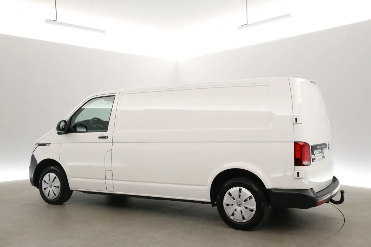 2.0 TDI L2H1 150PK | Aut. | Airco | Cruise | Carplay | 3 Zits | Parkeersens. | Trekhaak