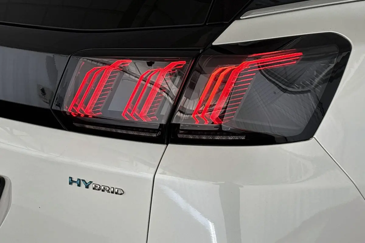 1.6 HYbrid 225 GT Nappa Leder Stoelverwarming Achteruitrijcamera