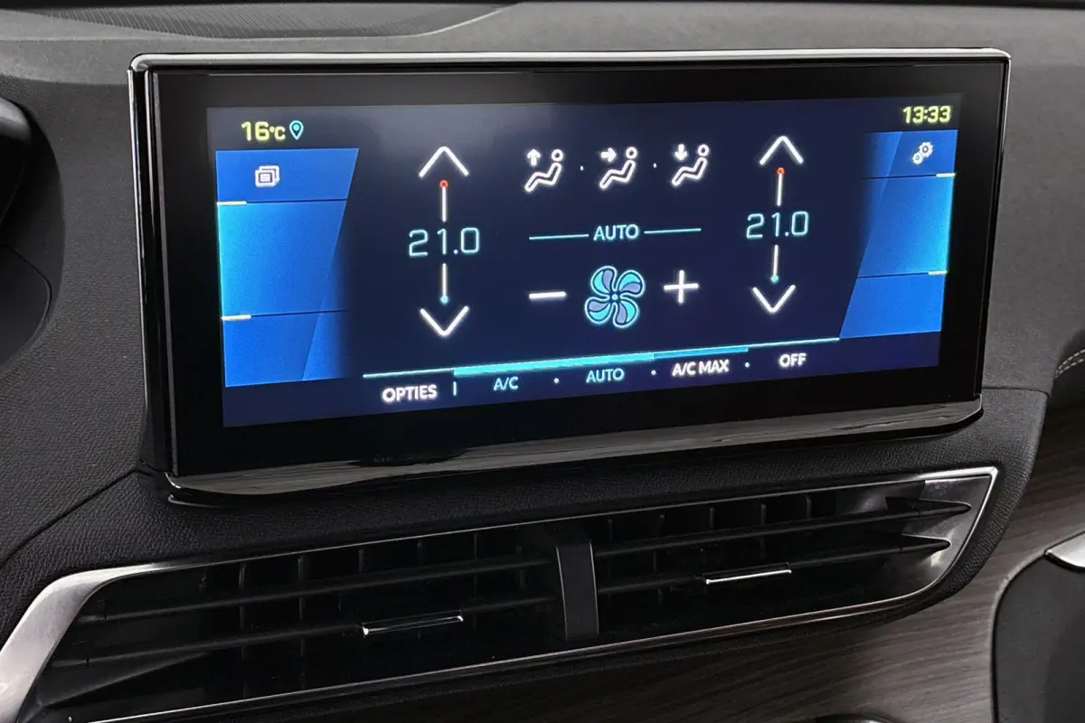 1.6 HYbrid 225 GT Nappa Leder Stoelverwarming Achteruitrijcamera