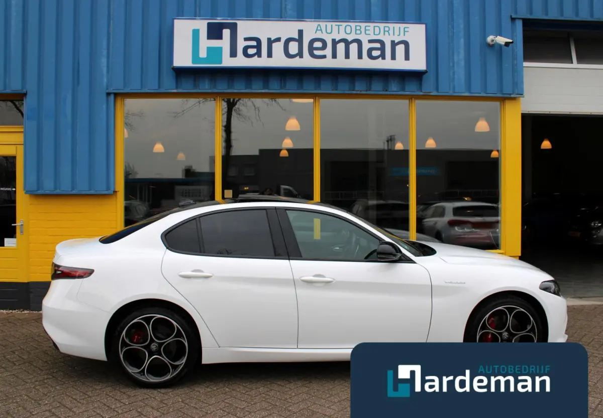 2.0 T GME AWD Veloce Panorama