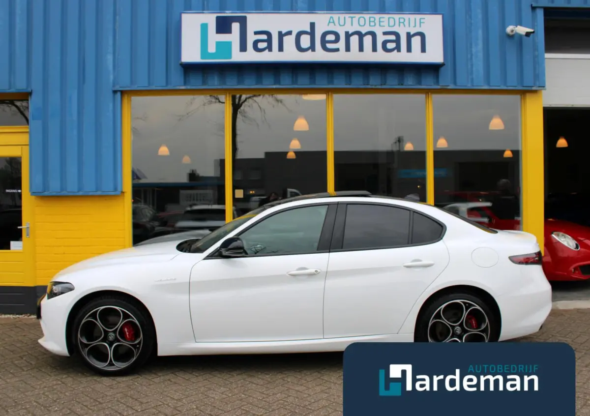 2.0 T GME AWD Veloce Panorama