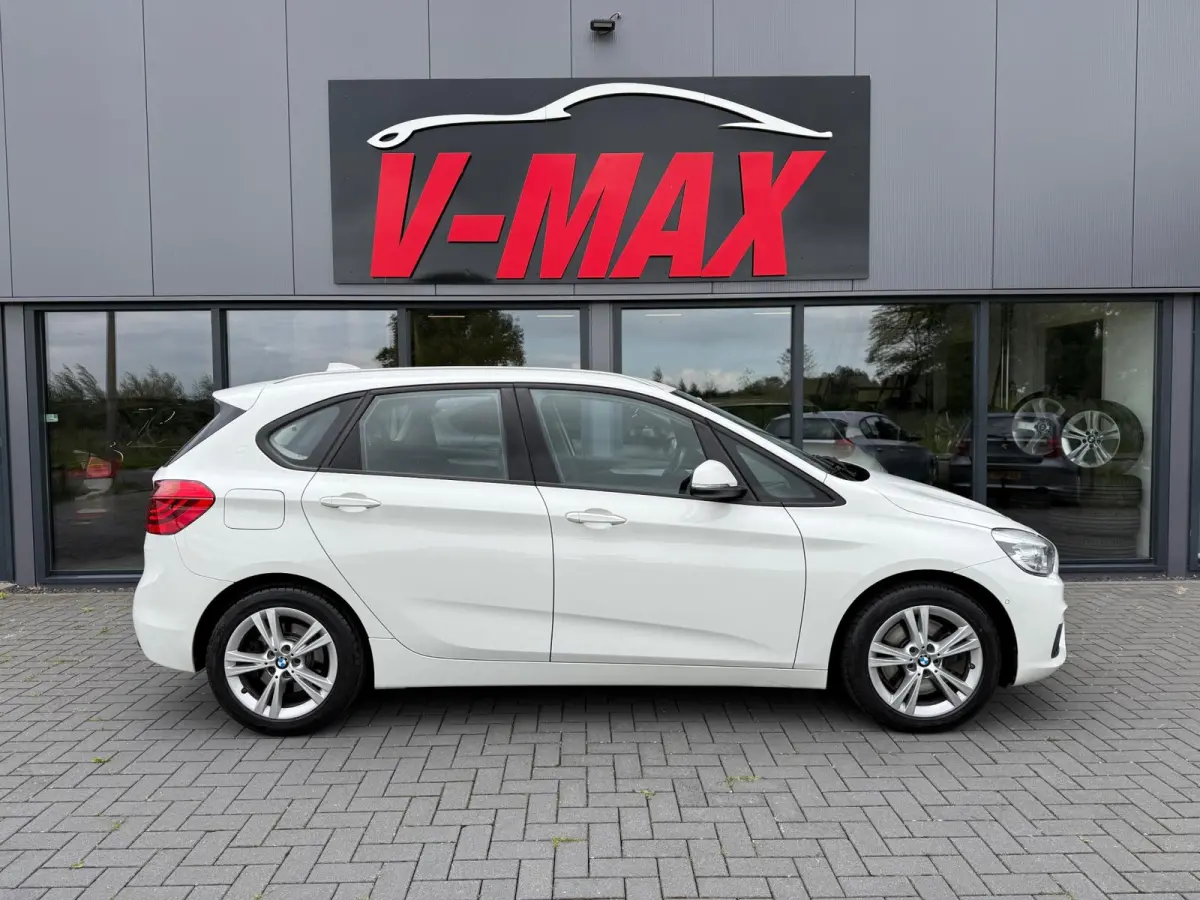225i xDrive Exec AUT Xenon Camera Stoelvw