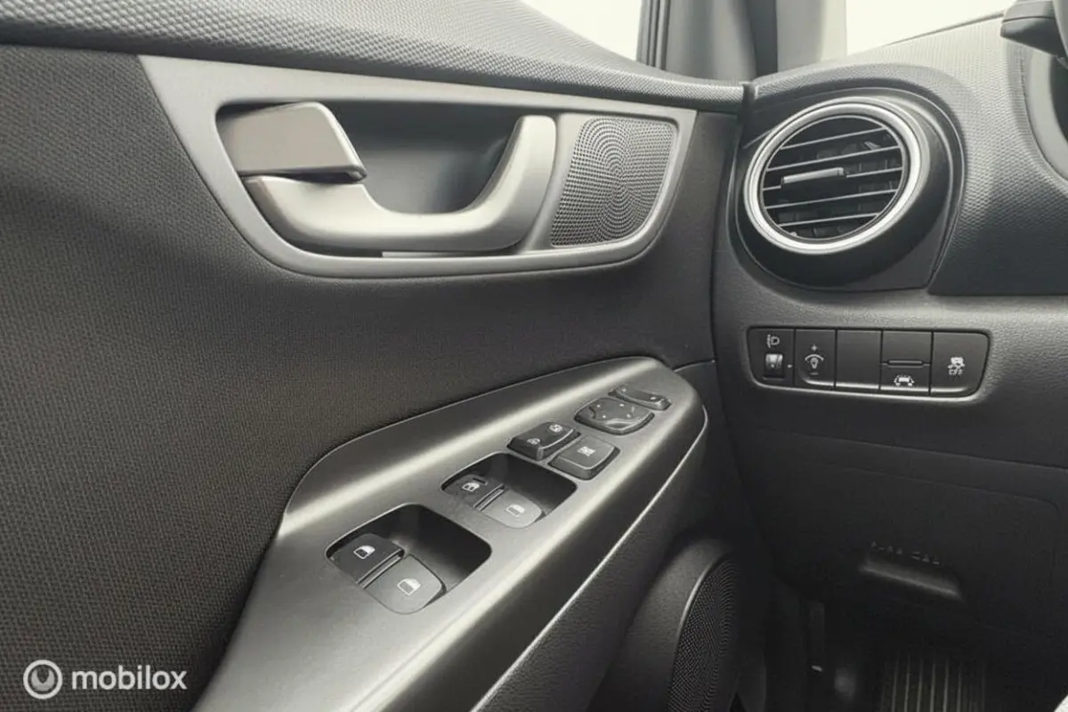 1.0 T-GDI Comfort | Apple CarPlay | Stoelverwarming | PDC