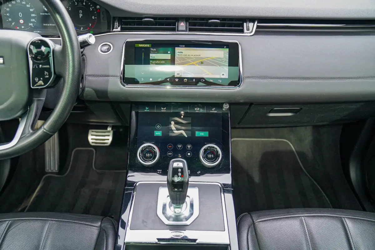 2.0 P200 AWD R-Dynamic HSE | Panorama | Facelift | Meridian | Apple carplay | Memory | Camera | NAP