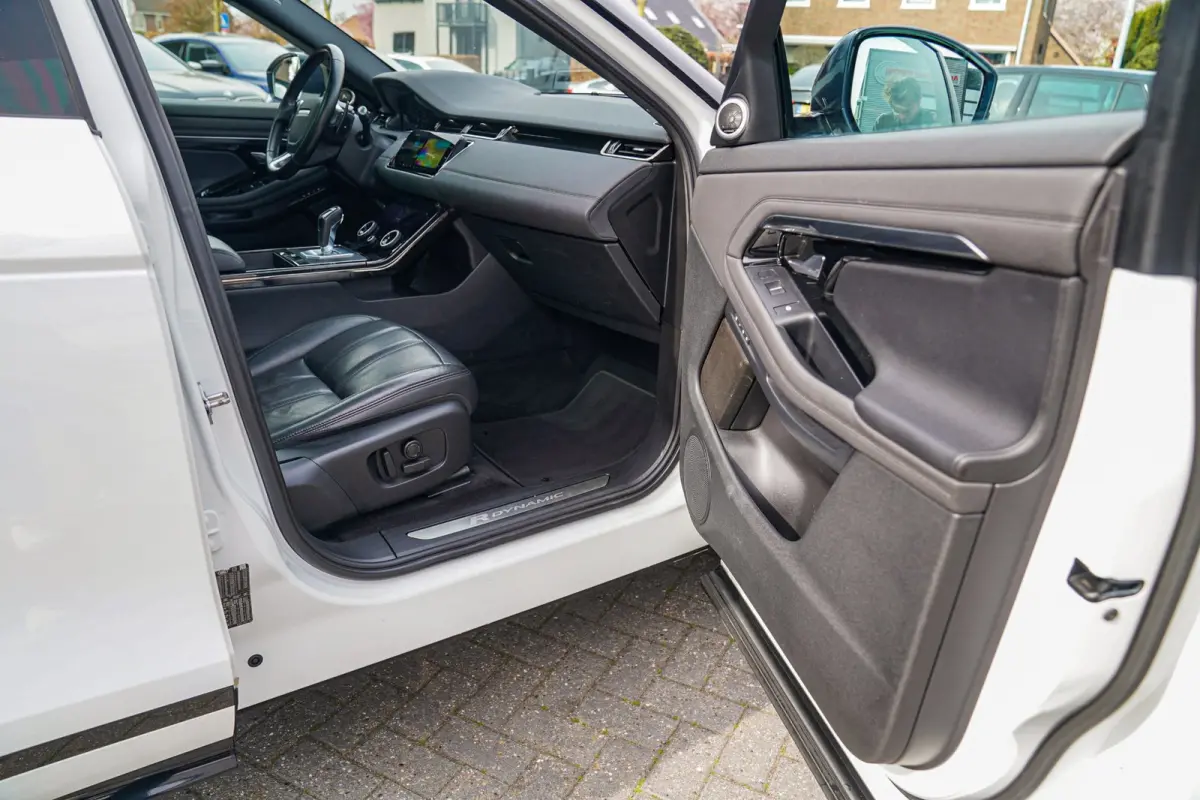 2.0 P200 AWD R-Dynamic HSE | Panorama | Facelift | Meridian | Apple carplay | Memory | Camera | NAP