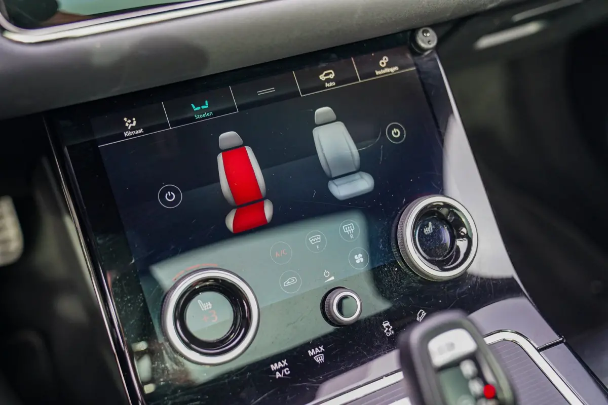 2.0 P200 AWD R-Dynamic HSE | Panorama | Facelift | Meridian | Apple carplay | Memory | Camera | NAP