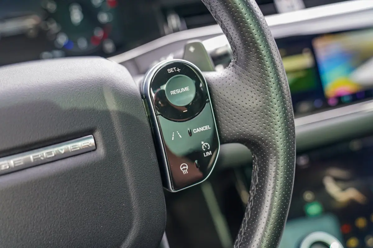 2.0 P200 AWD R-Dynamic HSE | Panorama | Facelift | Meridian | Apple carplay | Memory | Camera | NAP