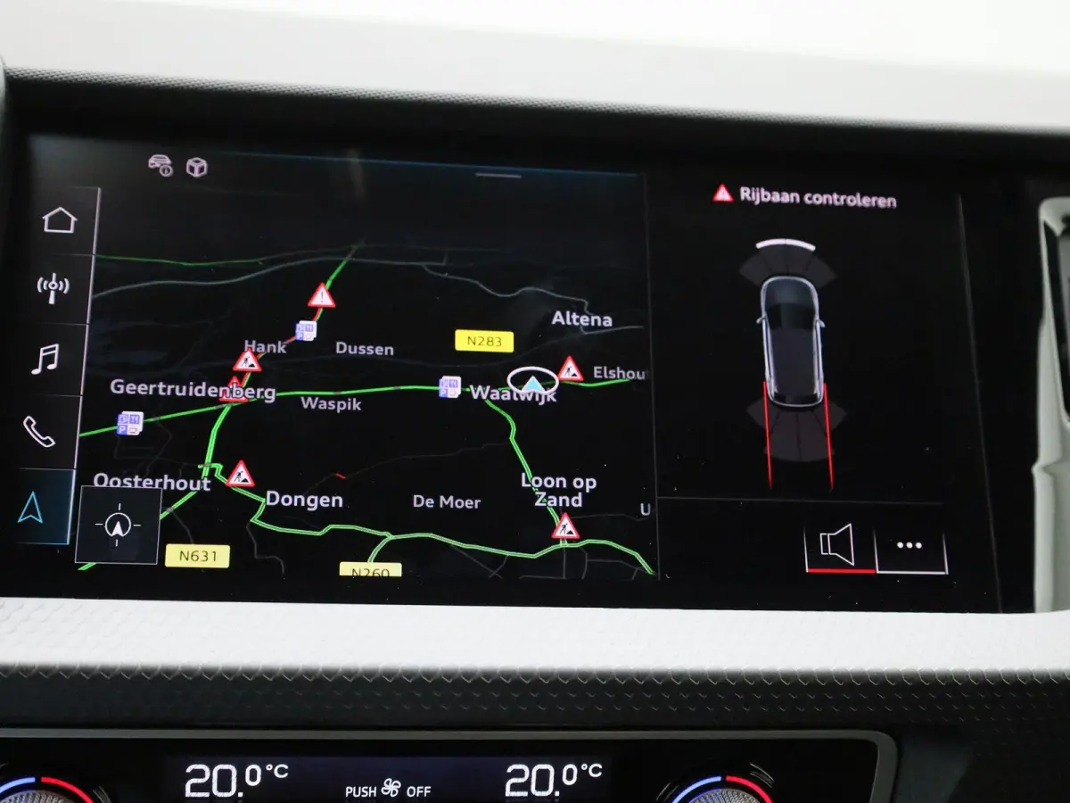 30 TFSI Advanced edition l Adaptive cruise control l Stoelverwarming l Climate control l Parkeersensoren l LED-koplampen l Audi sound system l Apple Carplay / Android Auto l Privacy glas l L