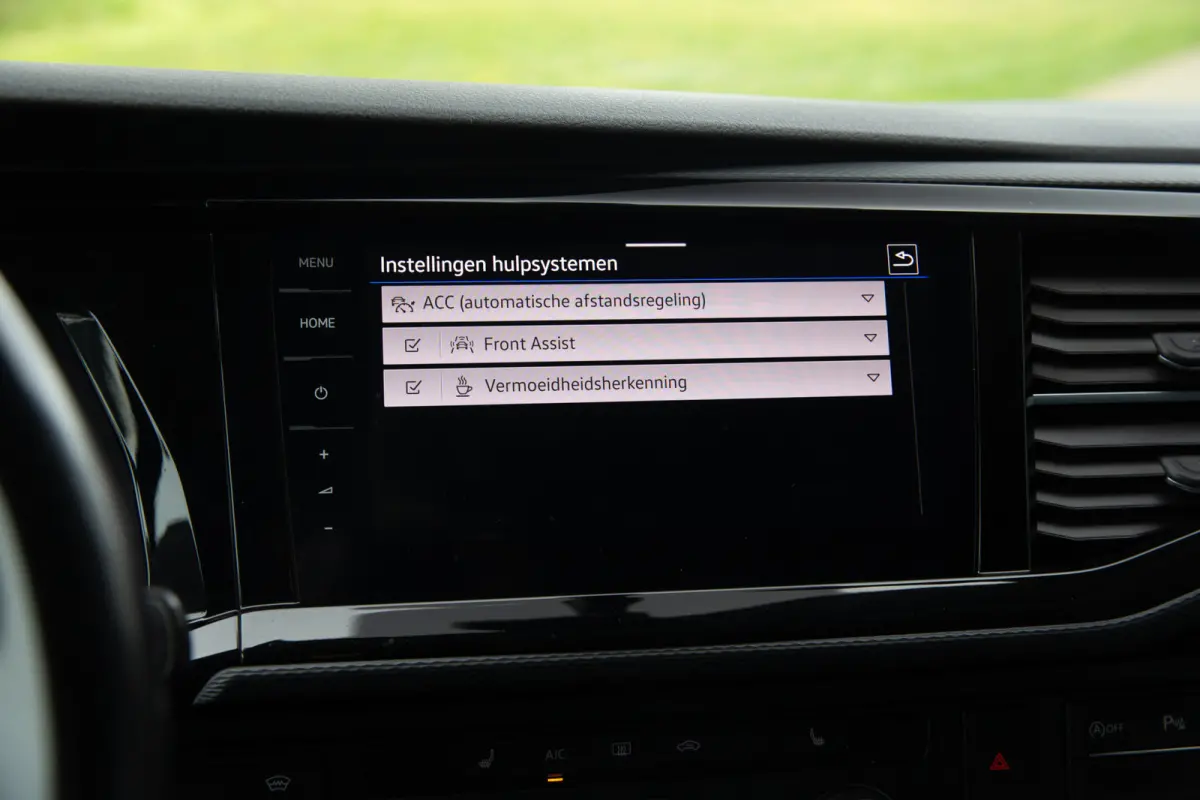 2.0 TDI L2 Bulli 200PK , 2x Schuifdeur, Leer, Carplay, Camera, NL auto,