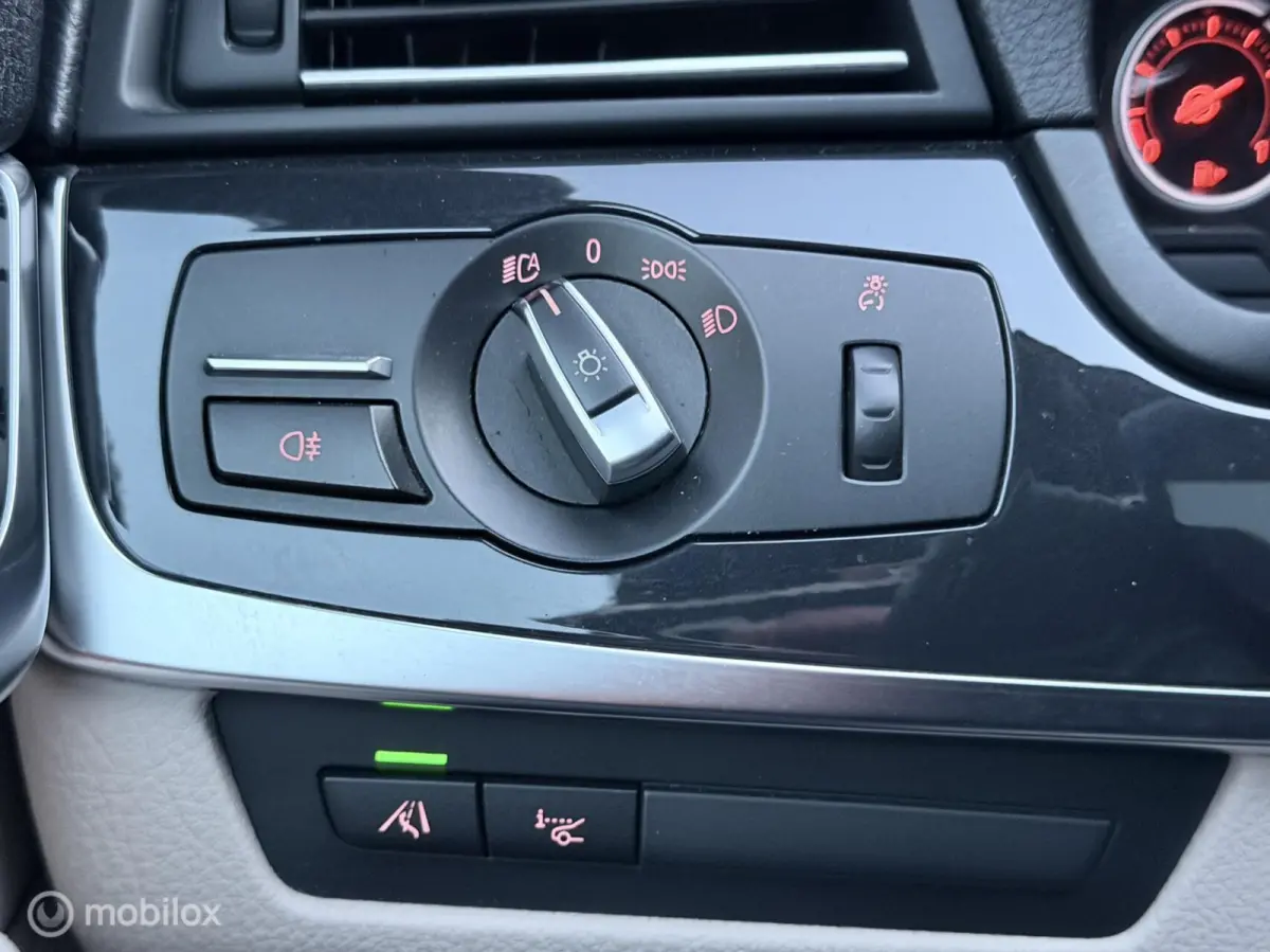 528i High Executive NAP Automaat Clima Trekhaak