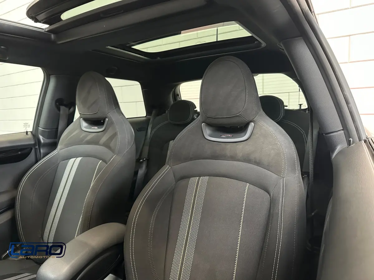 1.5 136pk | J C W | Pano LED CarPlay Sfeer Virtual Keyless