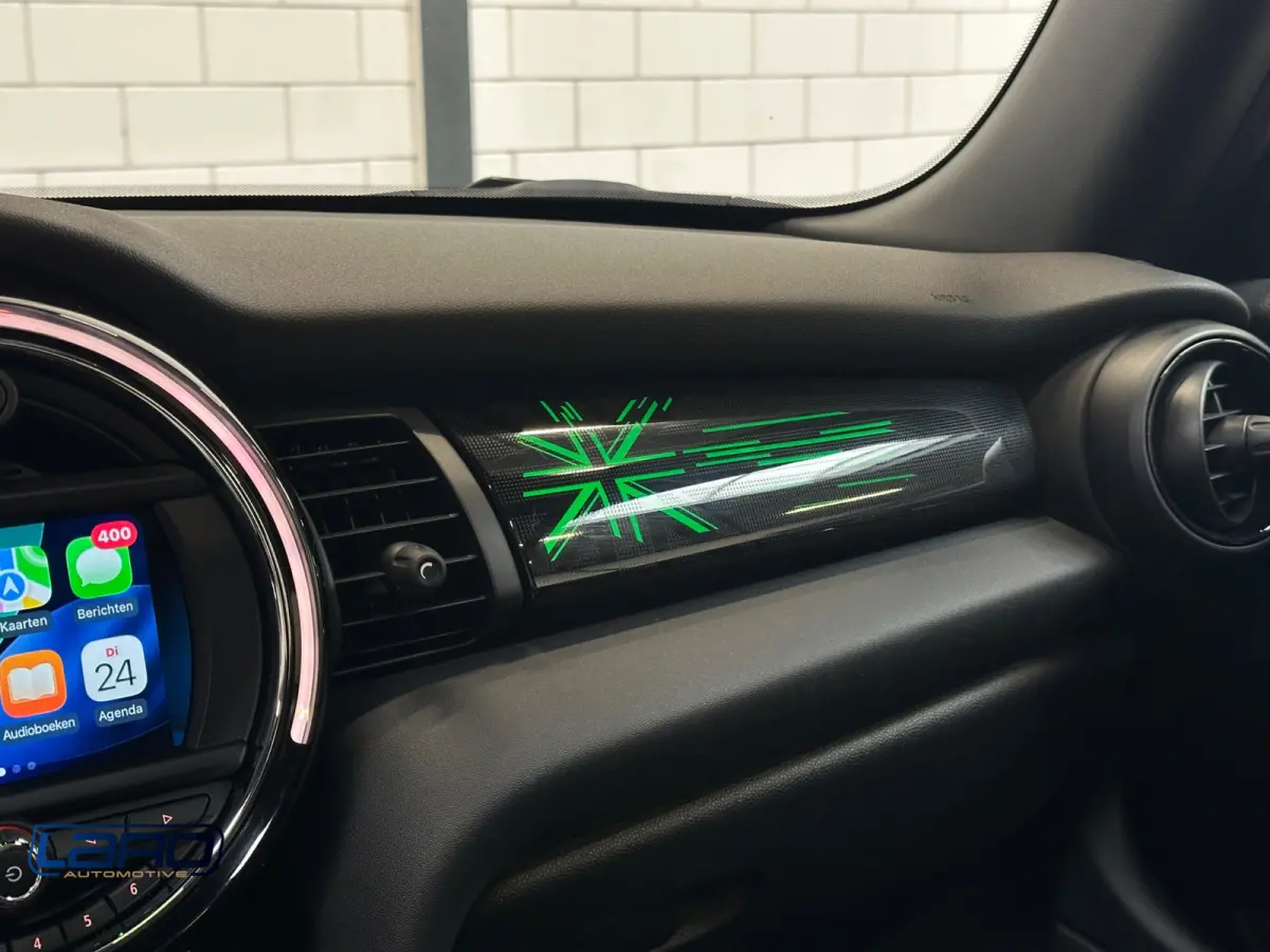 1.5 136pk | J C W | Pano LED CarPlay Sfeer Virtual Keyless