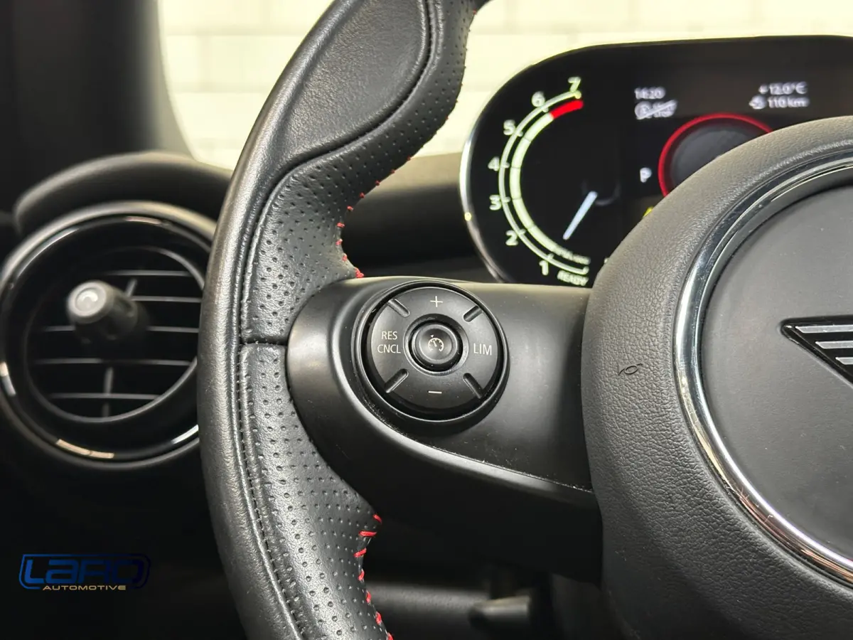 1.5 136pk | J C W | Pano LED CarPlay Sfeer Virtual Keyless