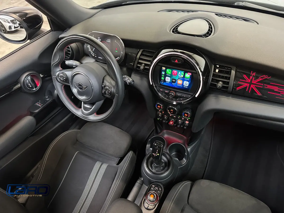 1.5 136pk | J C W | Pano LED CarPlay Sfeer Virtual Keyless