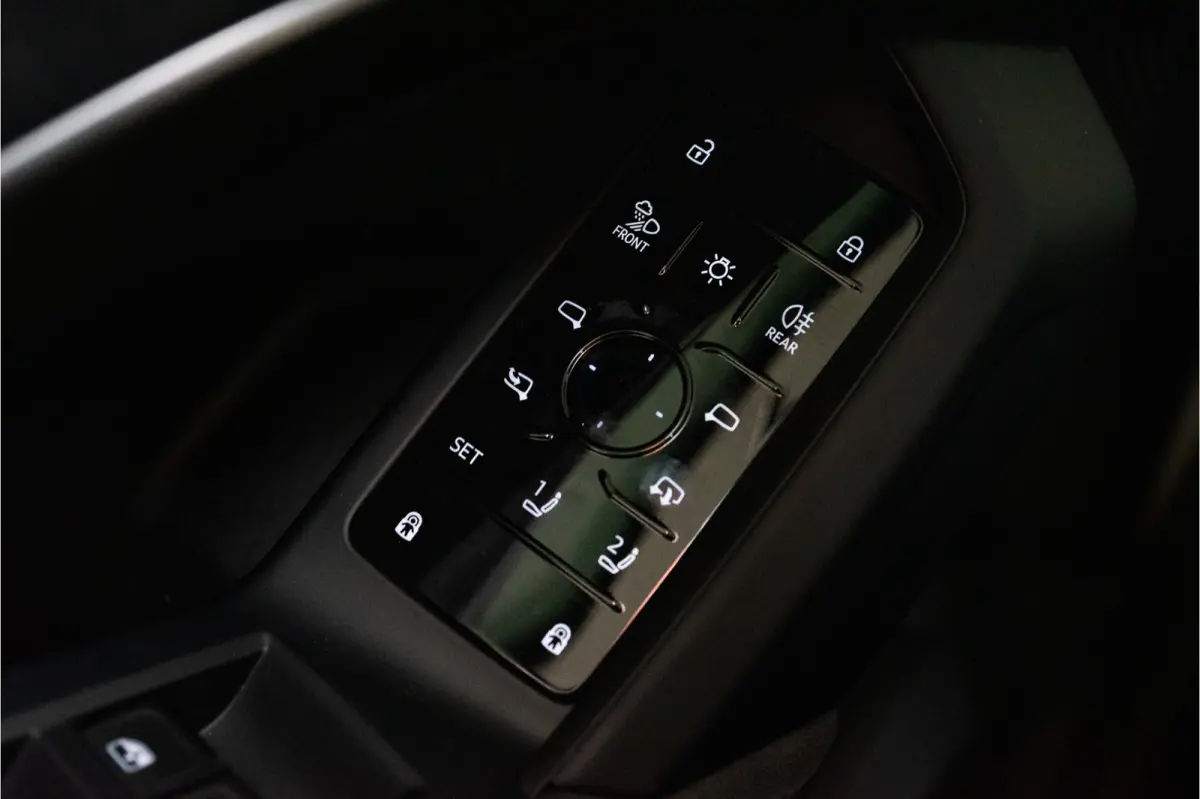e-hybrid 270KW Quattro S Edition 367PK | 2026 | B&O | Pano | Sfeer | Memory | 5 Jaar fabrieksgarantie!