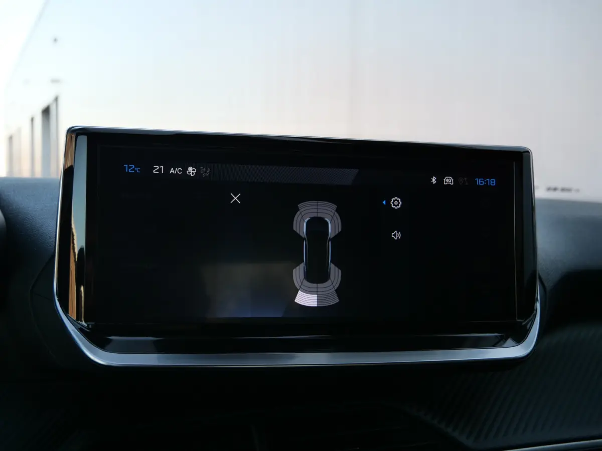 1.2 Hybrid 136 Pk Allure Automaat DAB / Apple Carplay / PDC / 17 inch
