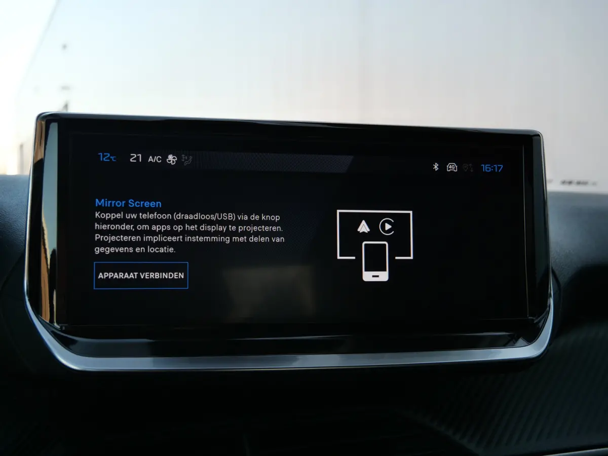 1.2 Hybrid 136 Pk Allure Automaat DAB / Apple Carplay / PDC / 17 inch