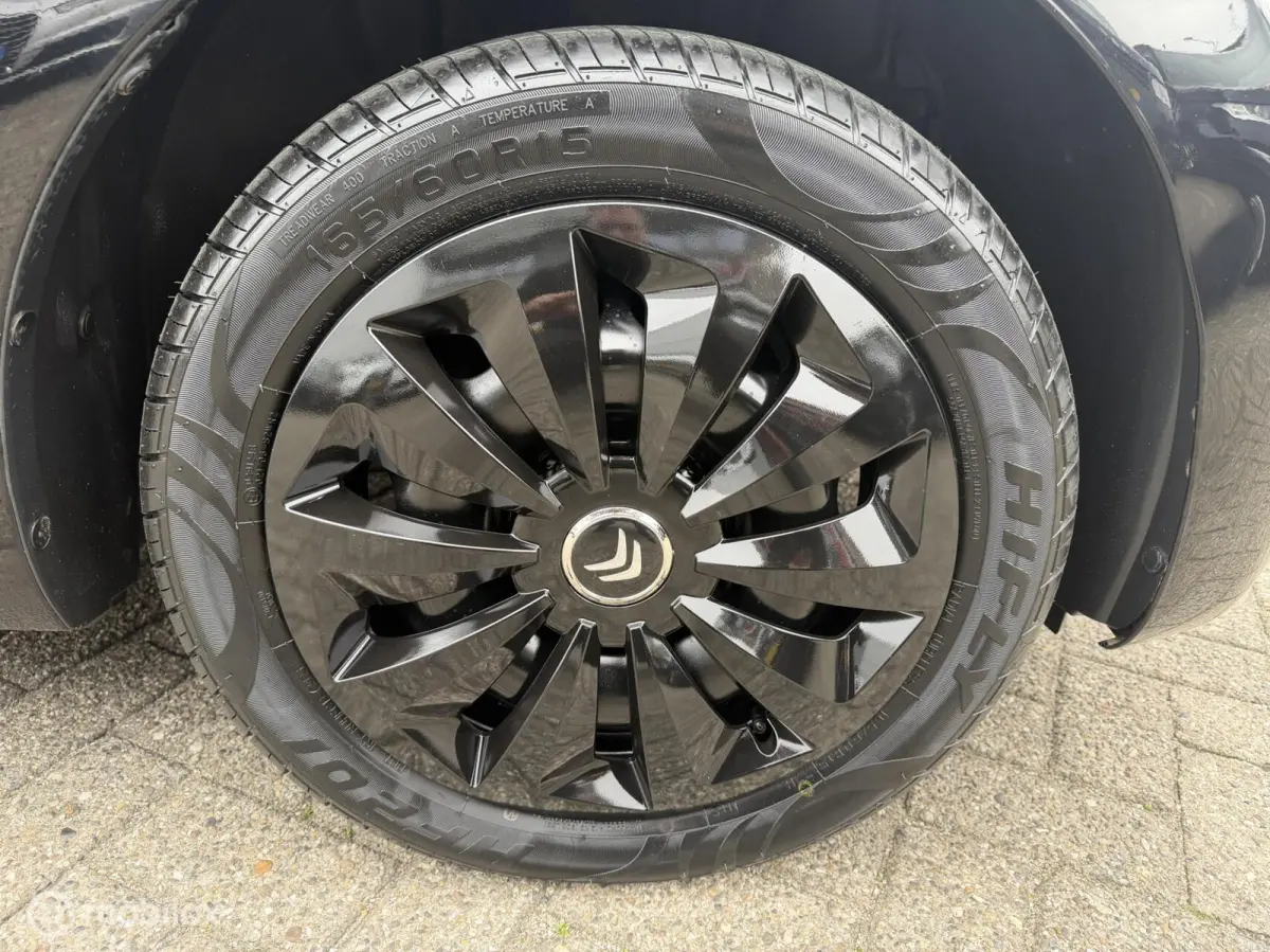 1.0 e-VTi Feel,5-drs,Led,Cruise Controle