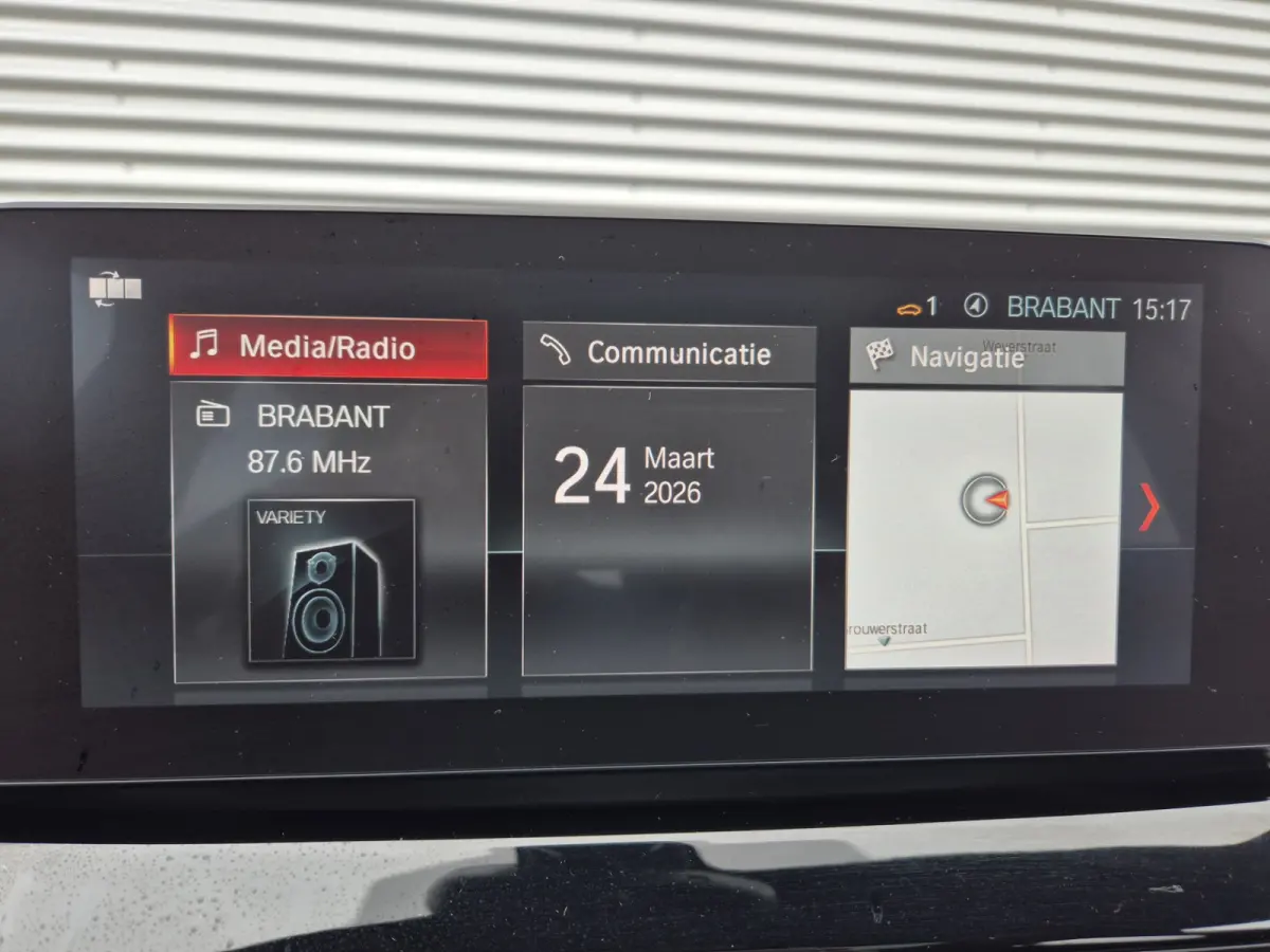 XDrive25e Automaat,Panomadak,Carplay,Stoelverwarming,extra,Winter,Cruisecomtrol