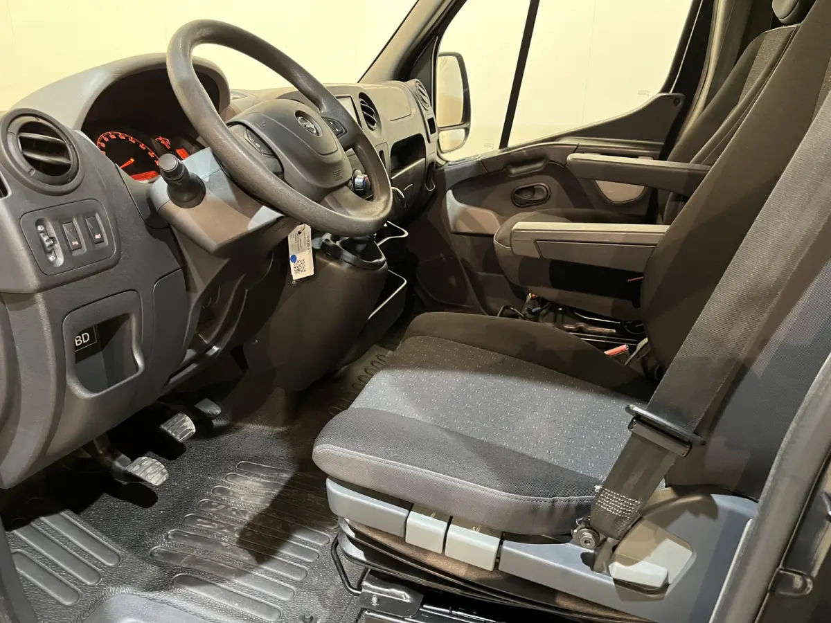 2.3 CDTI BiTurbo L4H2 165 PK RWD DC Dubbel Cabine / Airco / Cruise Control / Trekhaak / CarPlay / PDC