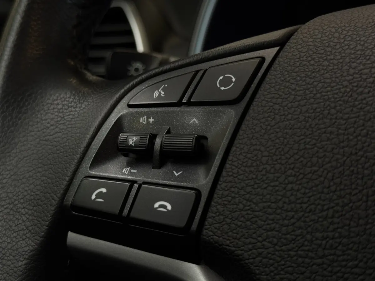 1.6 T-GDI Premium Plus / TREKHAAK / CARPLAY / PANO / 360 CAMERA / DODEHOEK / STOELVERKOELING + VERW / ELEK STOELEN