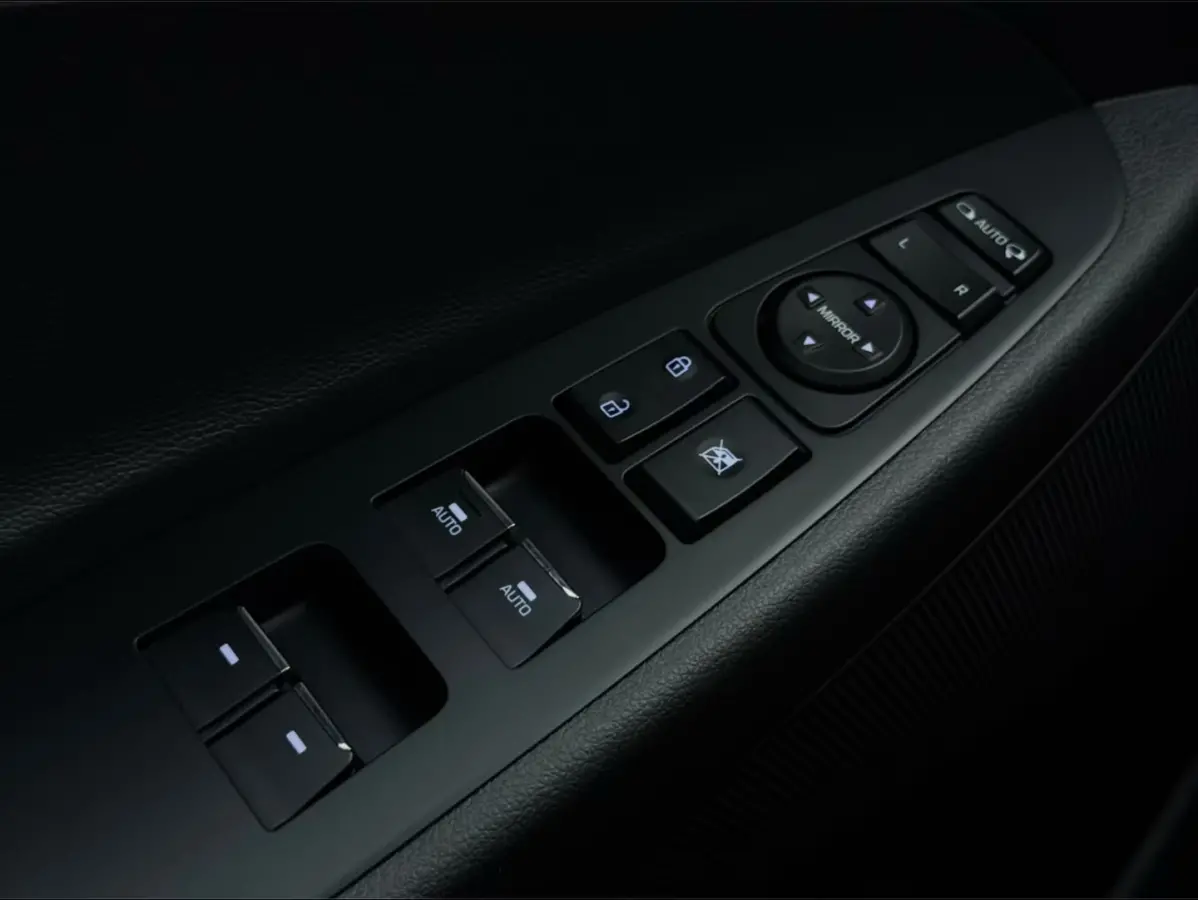 1.6 T-GDI Premium Plus / TREKHAAK / CARPLAY / PANO / 360 CAMERA / DODEHOEK / STOELVERKOELING + VERW / ELEK STOELEN