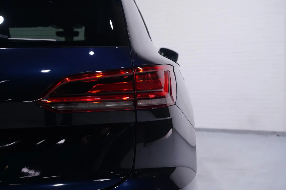 3.0 TDI 231 pk Grijs Kenteken 2-Zits Navi, Camera Trekhaak 3.500 kg, Leder Zwart, Adapt. Cruise, Luchtvering