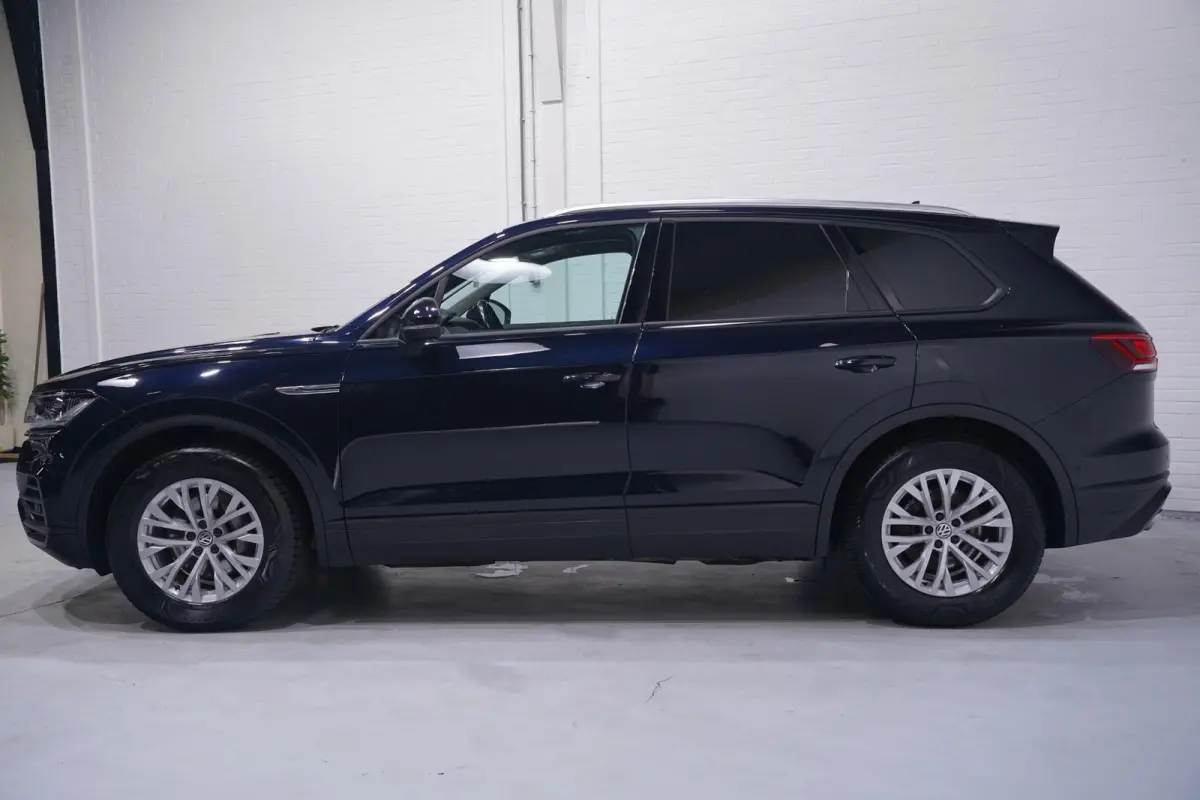 3.0 TDI 231 pk Grijs Kenteken 2-Zits Navi, Camera Trekhaak 3.500 kg, Leder Zwart, Adapt. Cruise, Luchtvering