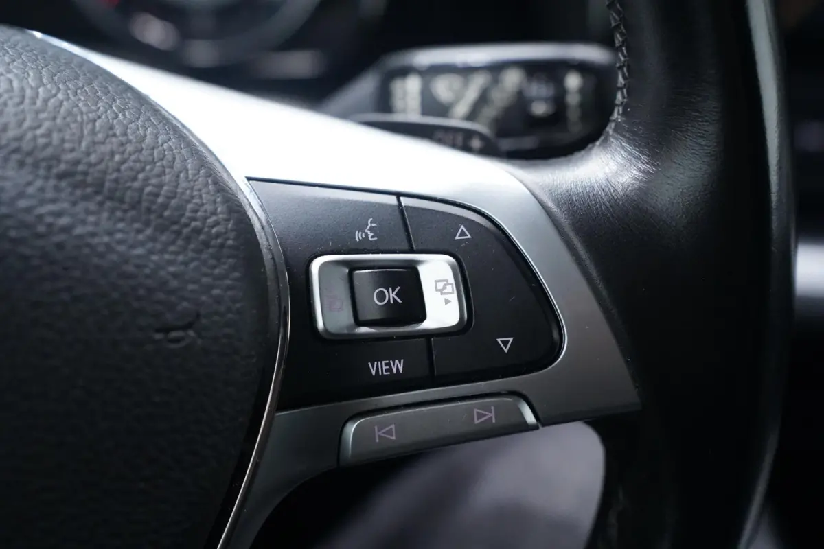 3.0 TDI 231 pk Grijs Kenteken 2-Zits Navi, Camera Trekhaak 3.500 kg, Leder Zwart, Adapt. Cruise, Luchtvering