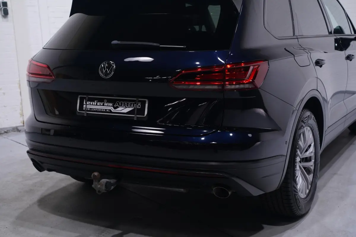 3.0 TDI 231 pk Grijs Kenteken 2-Zits Navi, Camera Trekhaak 3.500 kg, Leder Zwart, Adapt. Cruise, Luchtvering