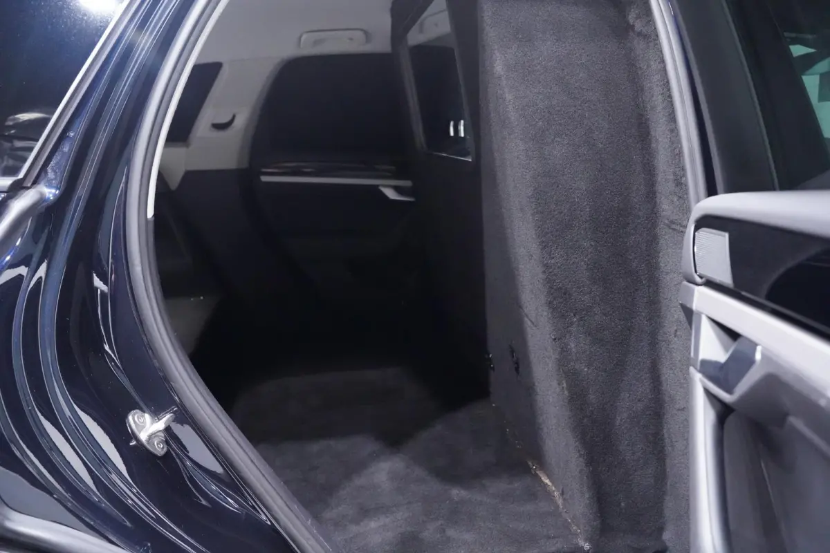 3.0 TDI 231 pk Grijs Kenteken 2-Zits Navi, Camera Trekhaak 3.500 kg, Leder Zwart, Adapt. Cruise, Luchtvering