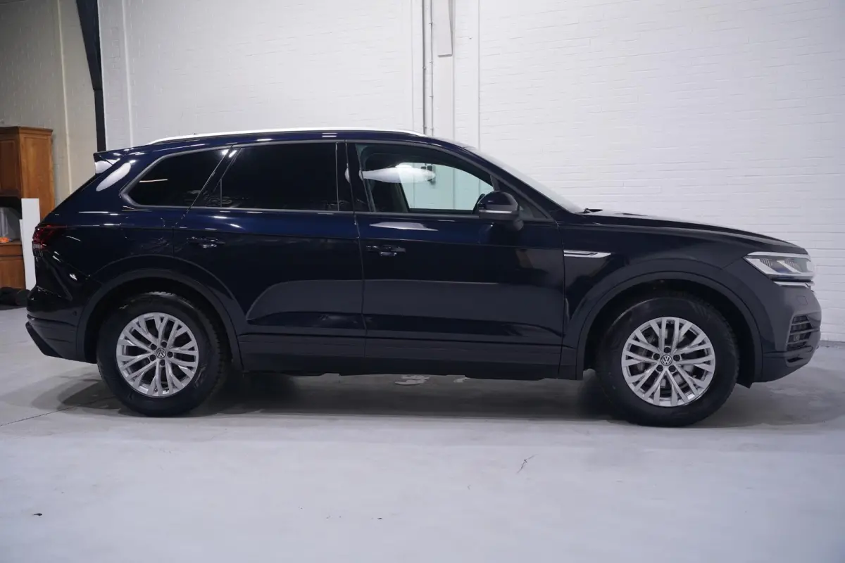 3.0 TDI 231 pk Grijs Kenteken 2-Zits Navi, Camera Trekhaak 3.500 kg, Leder Zwart, Adapt. Cruise, Luchtvering