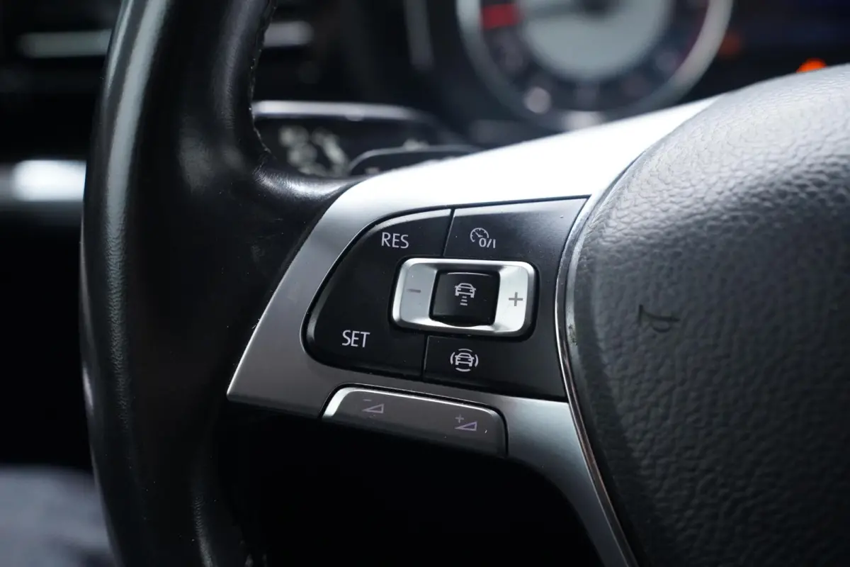3.0 TDI 231 pk Grijs Kenteken 2-Zits Navi, Camera Trekhaak 3.500 kg, Leder Zwart, Adapt. Cruise, Luchtvering