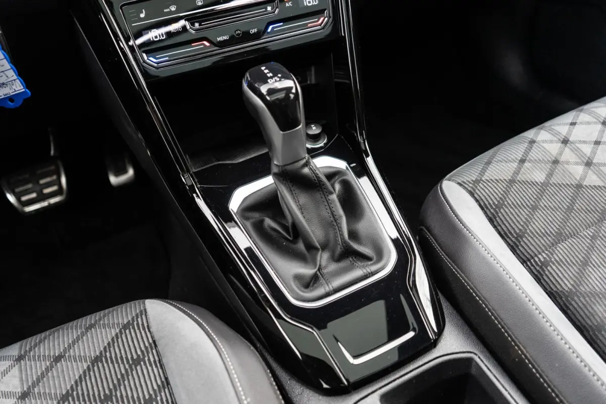 1.5 TSI R-Line Pano / Beats / IQ