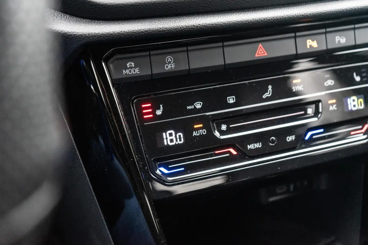 1.5 TSI R-Line Pano / Beats / IQ