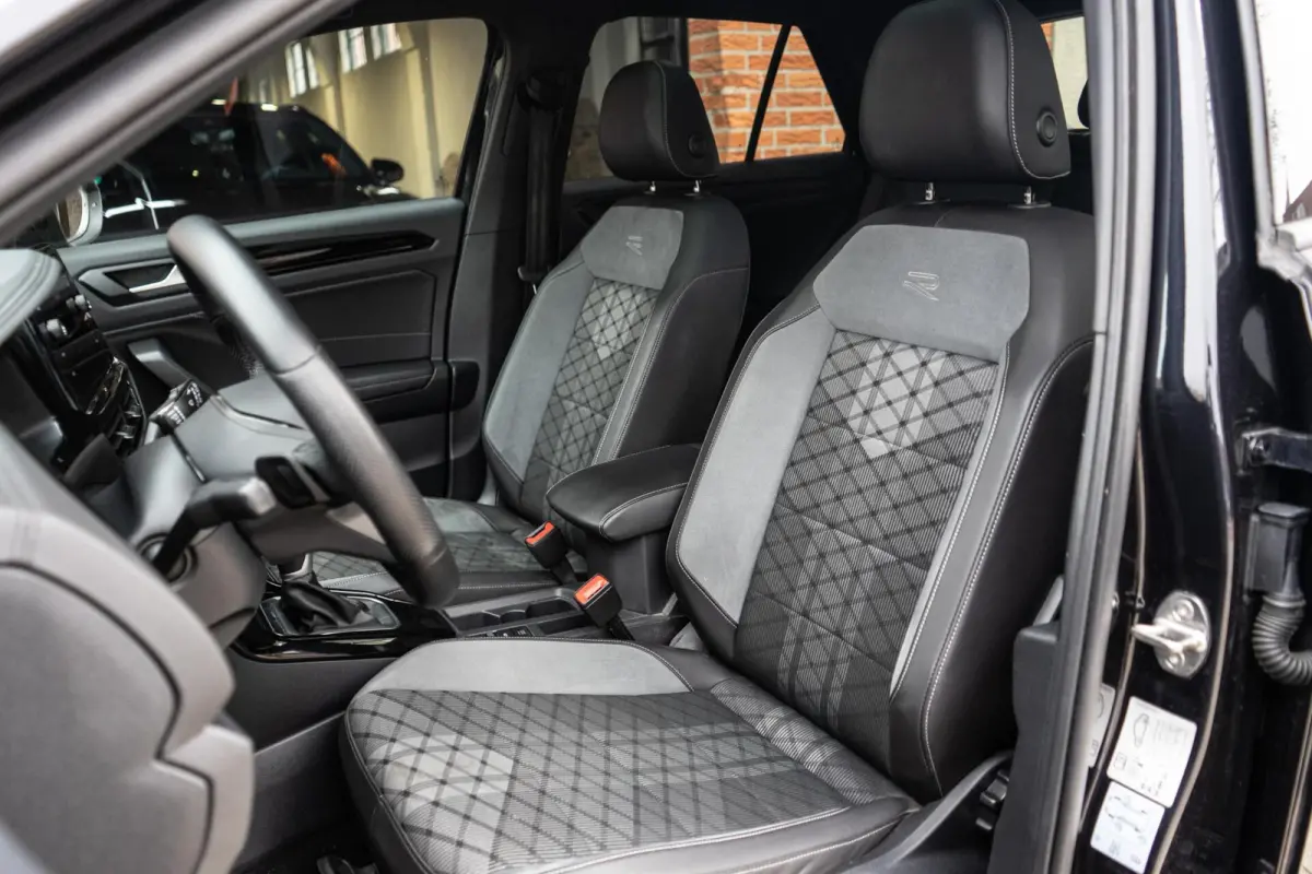 1.5 TSI R-Line Pano / Beats / IQ