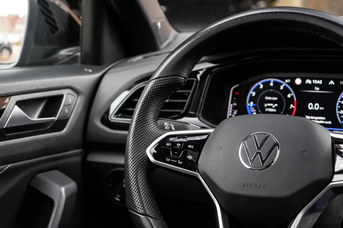 1.5 TSI R-Line Pano / Beats / IQ